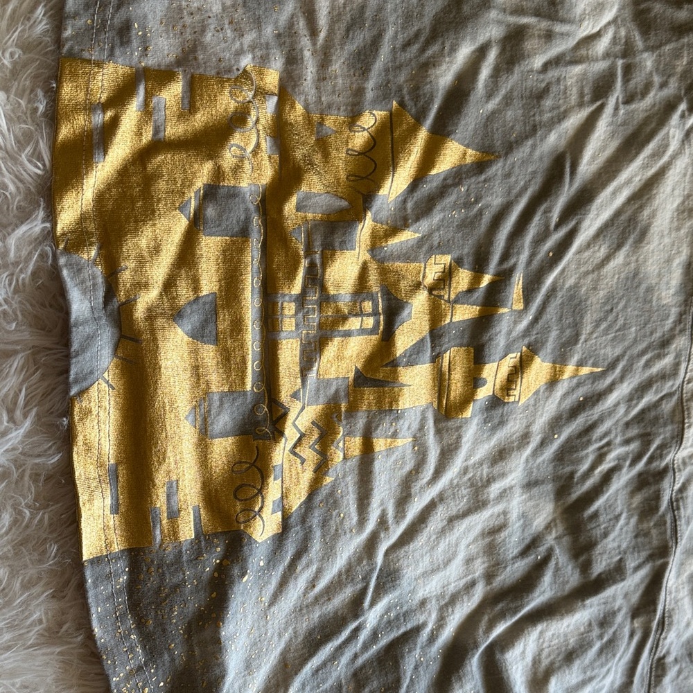Disney Spirit Jersey Gray Acid Wash with‎ gold XXL - Picture 8 of 8